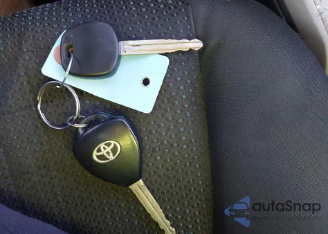 2010 Toyota Corolla S из США, поврежденный, VIN 1NXBU4EE7AZ370747